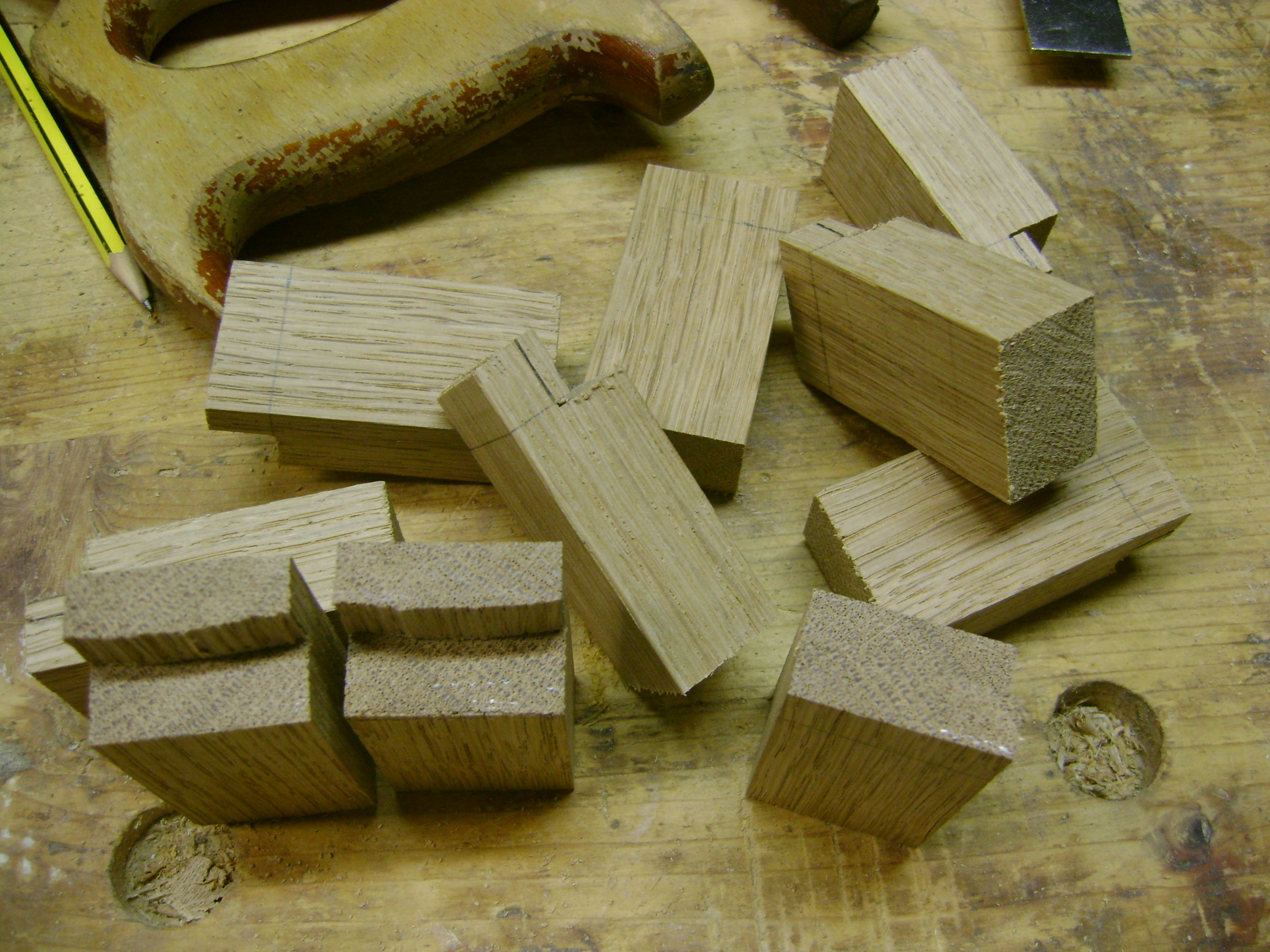 1078B27B-C363-4A0F-9351-27751613CA09