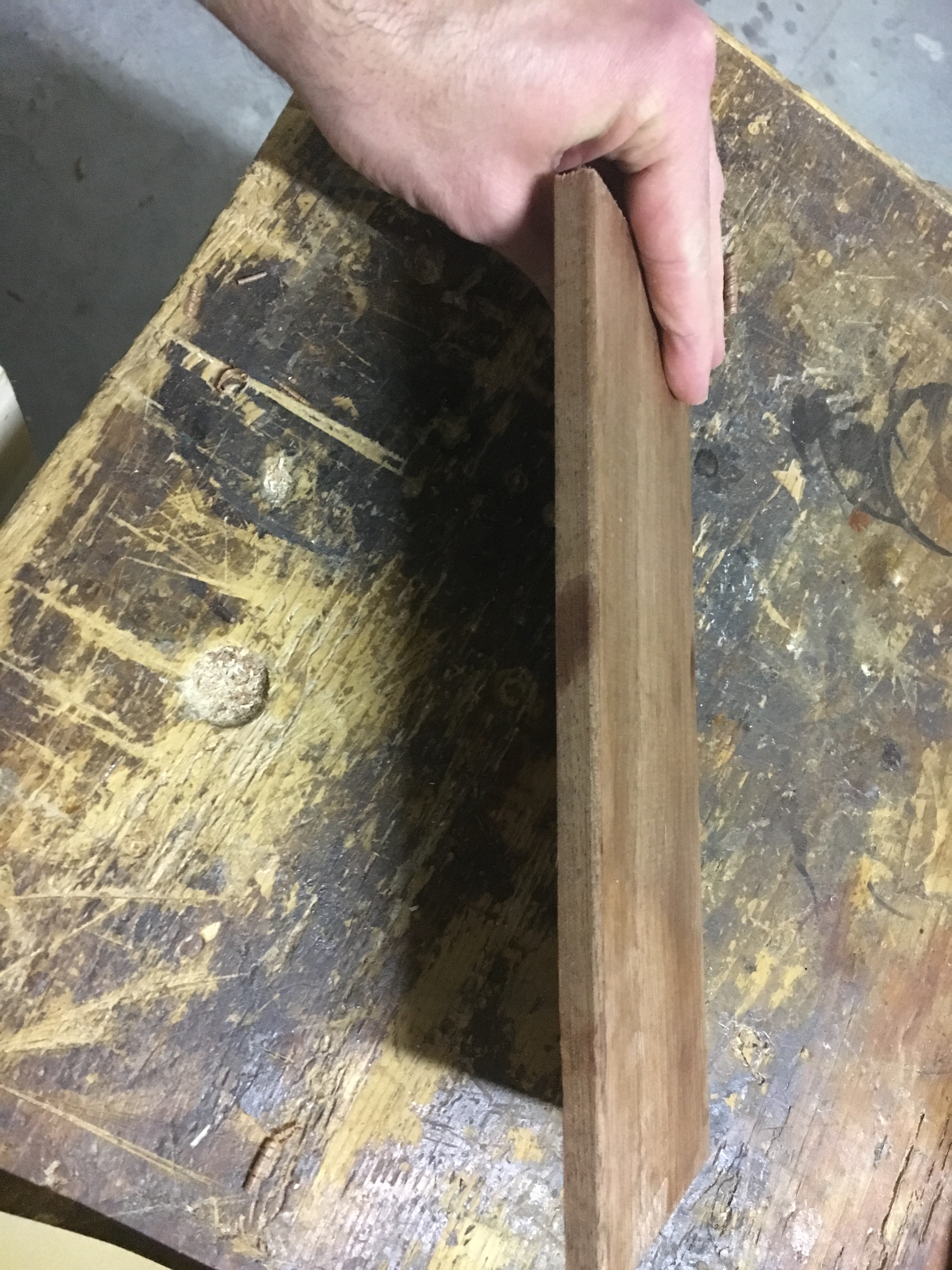 98C8BAE0-2F18-420D-B87B-2DFD273FC8E2