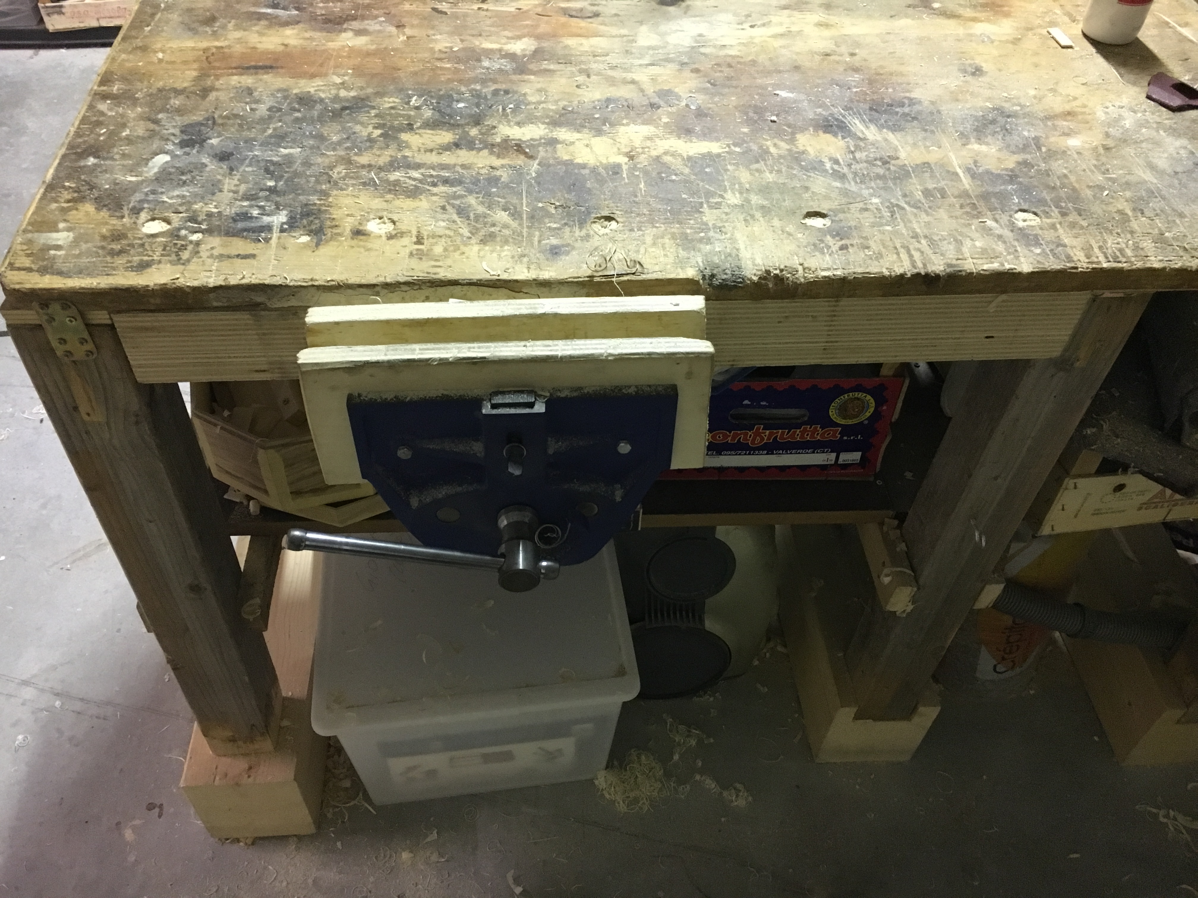 26639B12-1289-4FFA-B3FD-C5C3C66960AB