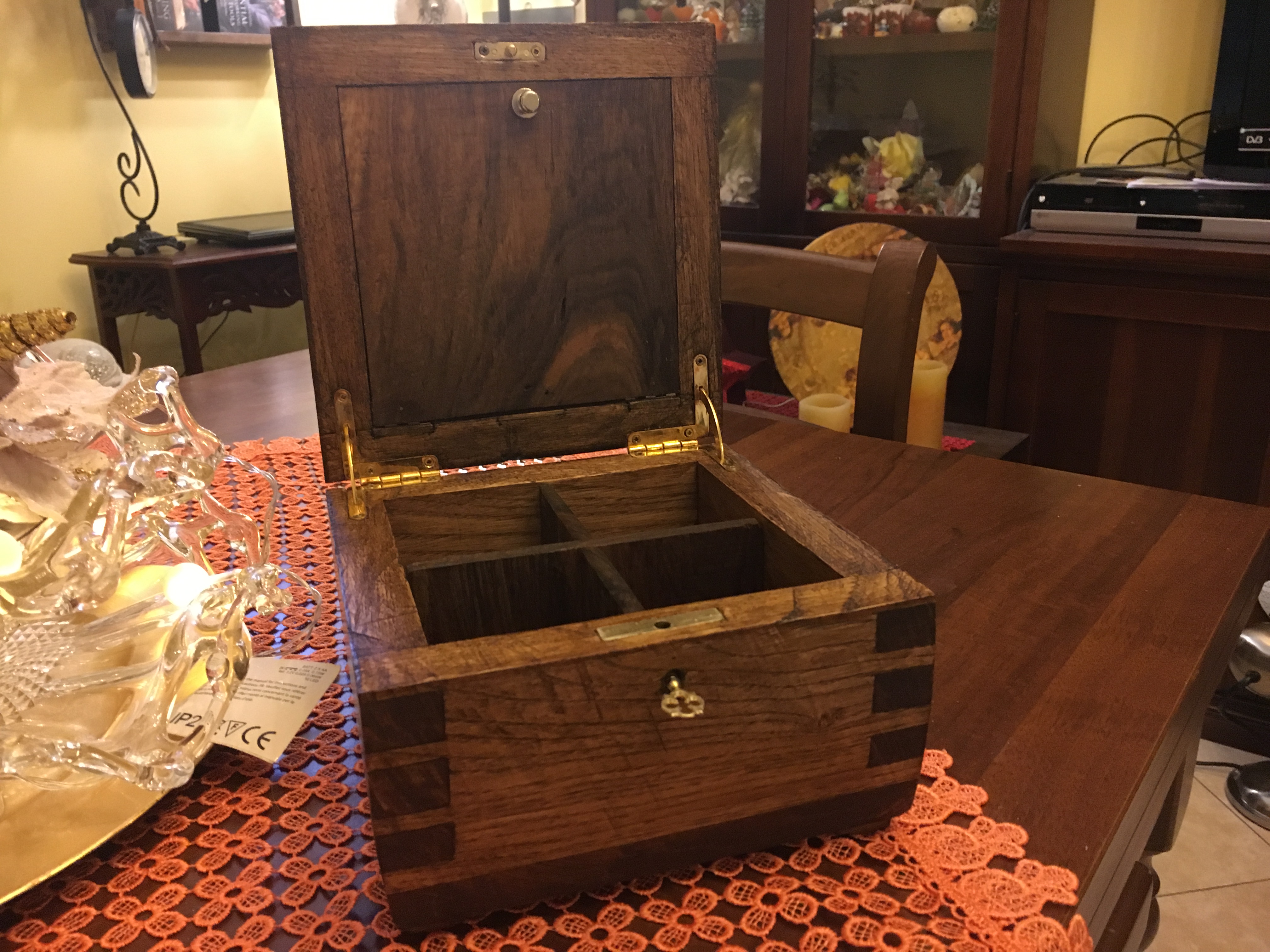 8B270CF2-01BE-46BA-8F7C-CC91EAB96D62