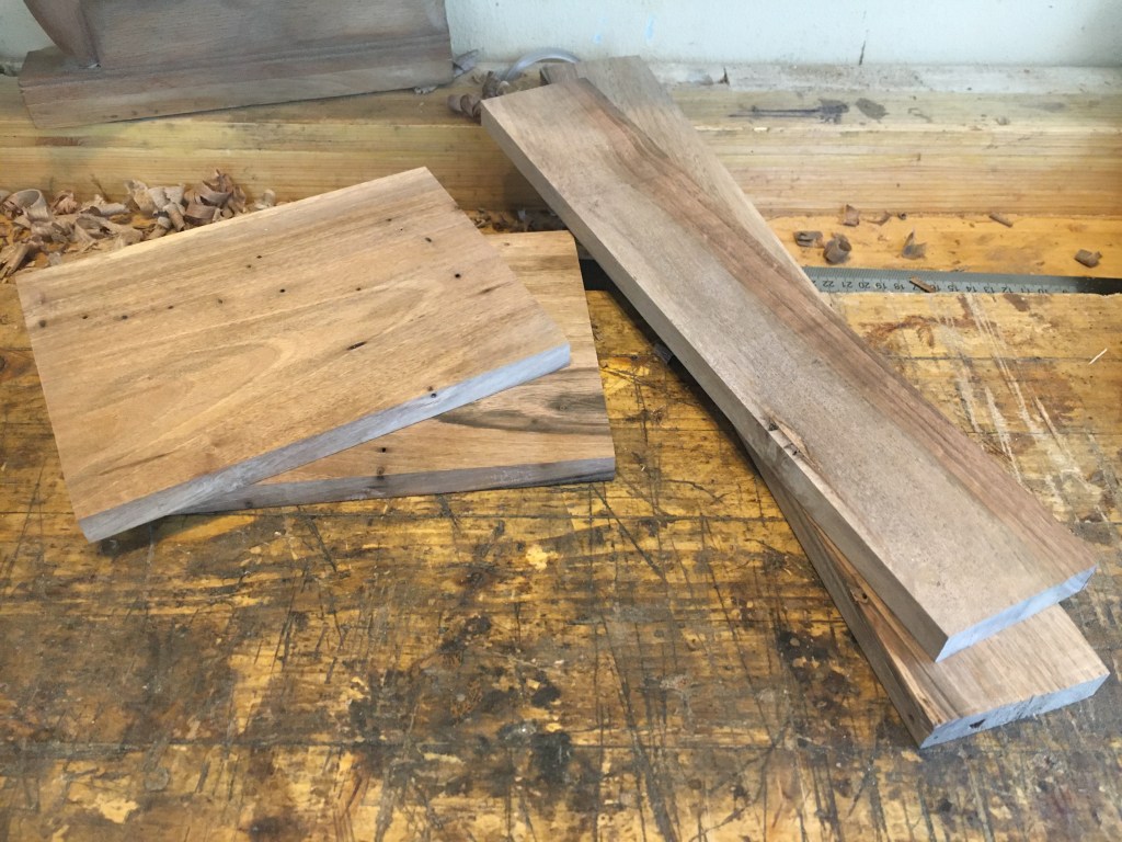 Come squadrare una tavola di legno grezzo / How to square a&nbsp;board