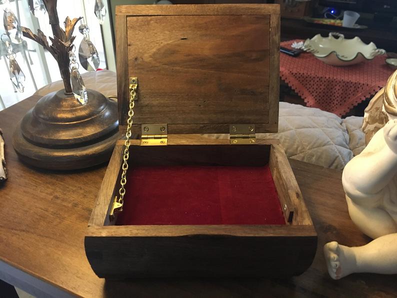 1AC99B6C-810F-4696-BEA8-FB7E3478ABB3