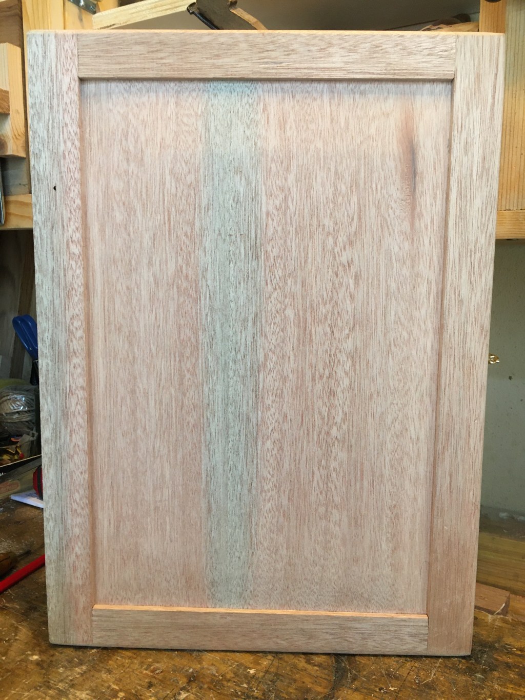 Costruire un’antina in legno \ Making a cabinet&nbsp;door