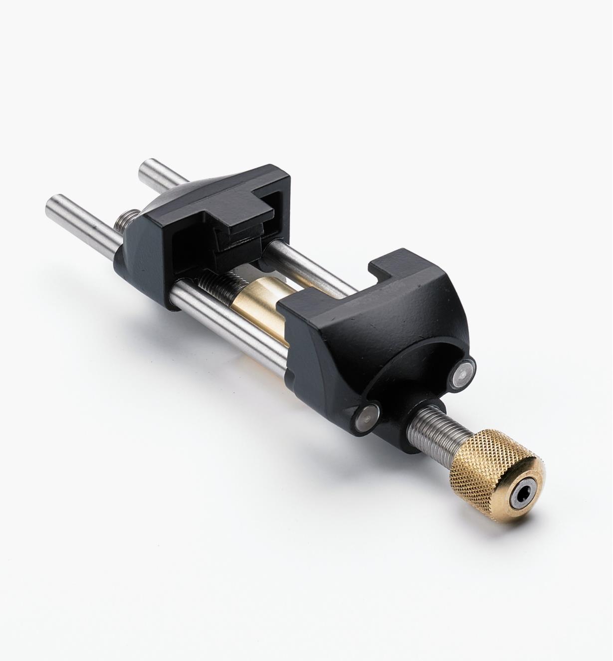 05M0940-veritas-side-clamping-honing-guide-f-0001