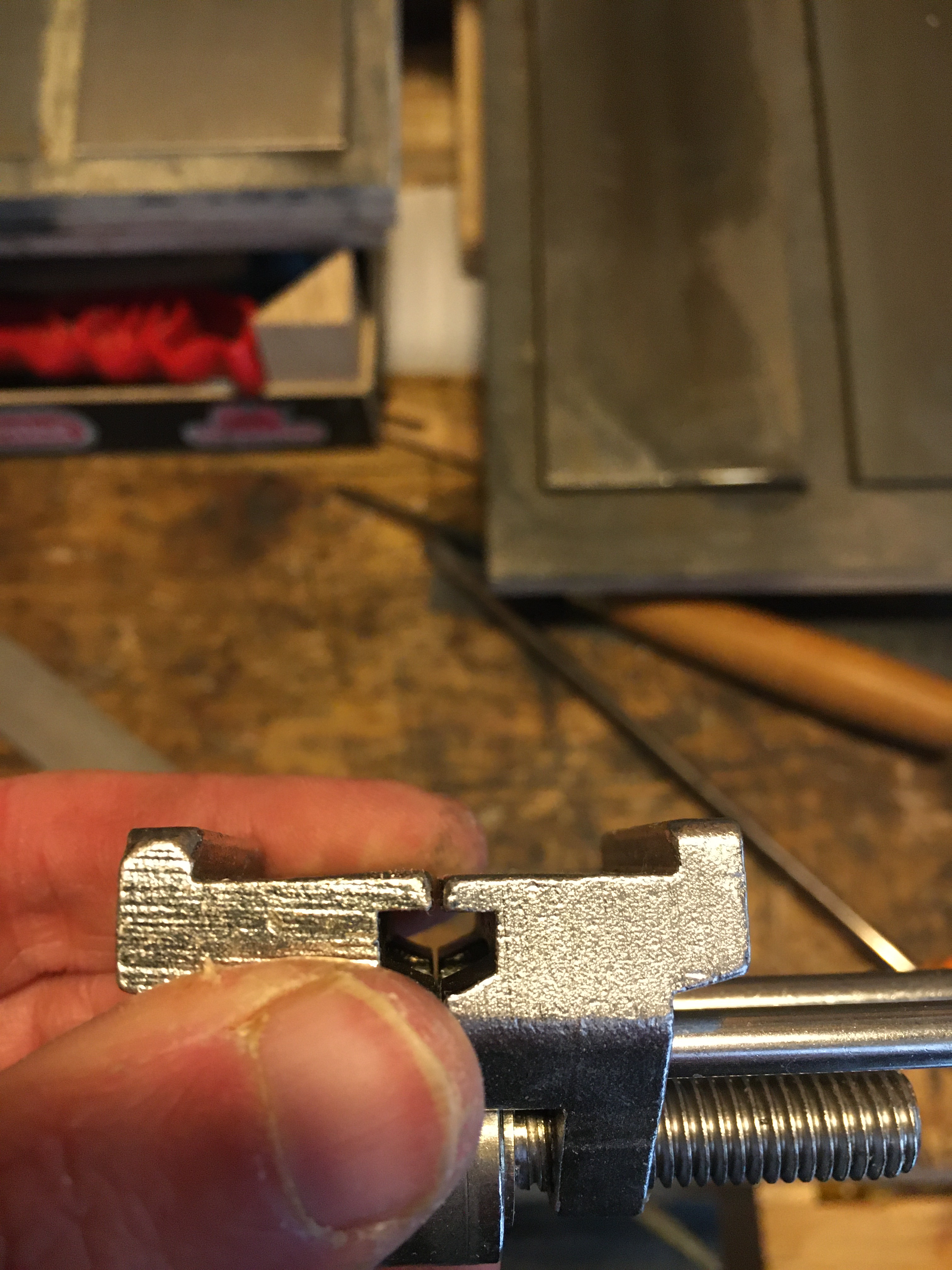 BE639A34-70C1-4EEE-9561-00BC16AE25B2