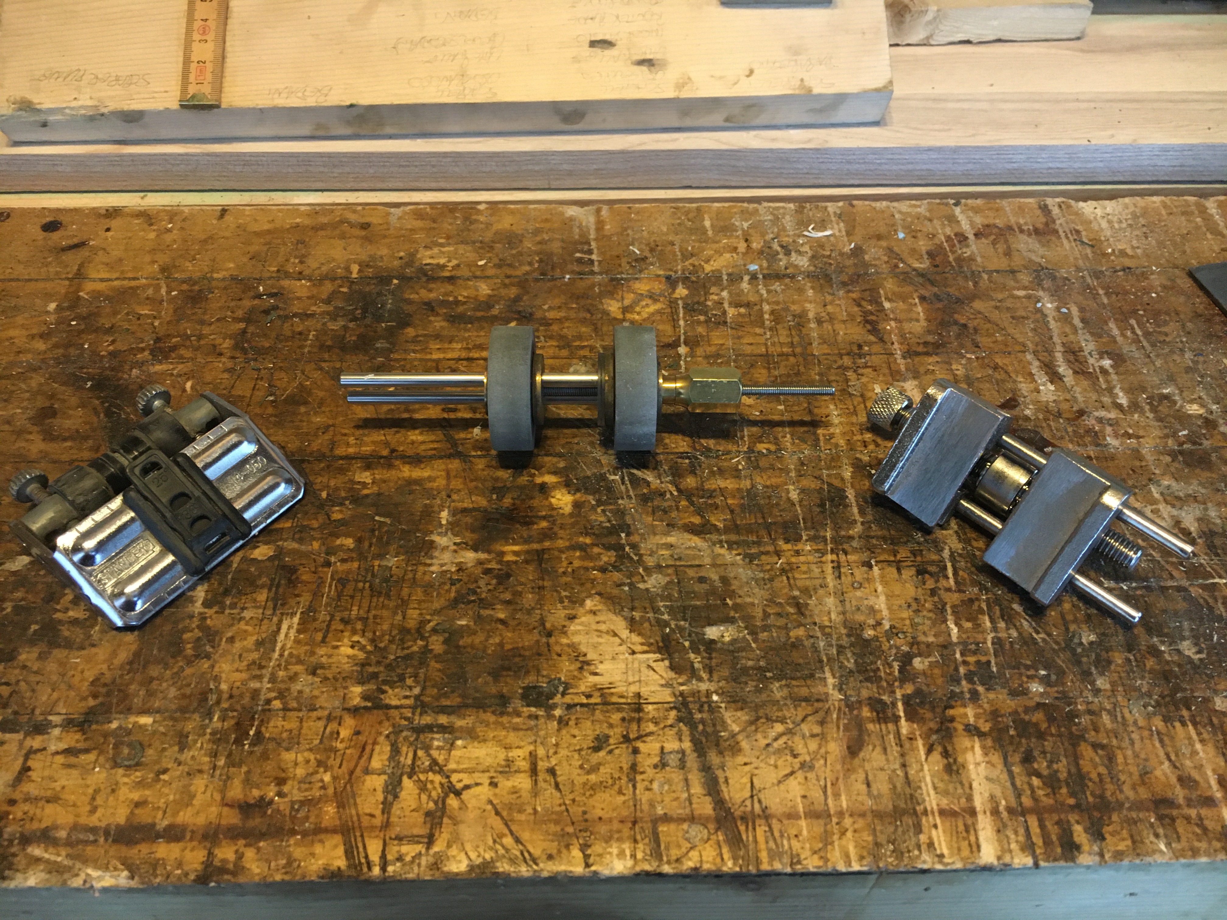 EDCF73B3-5E18-4E37-8844-65FD315F48C1